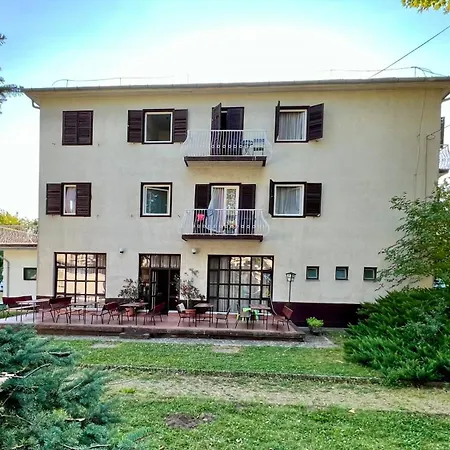 Siraly Hotel Balatonlelle