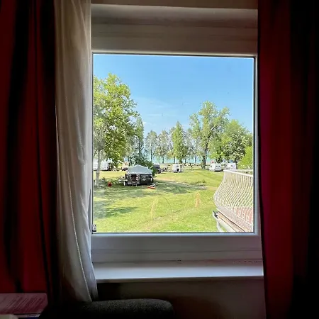 Siraly Hotel