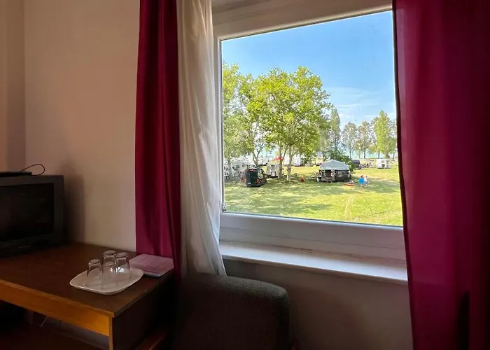 Ξενοδοχείο Siraly *